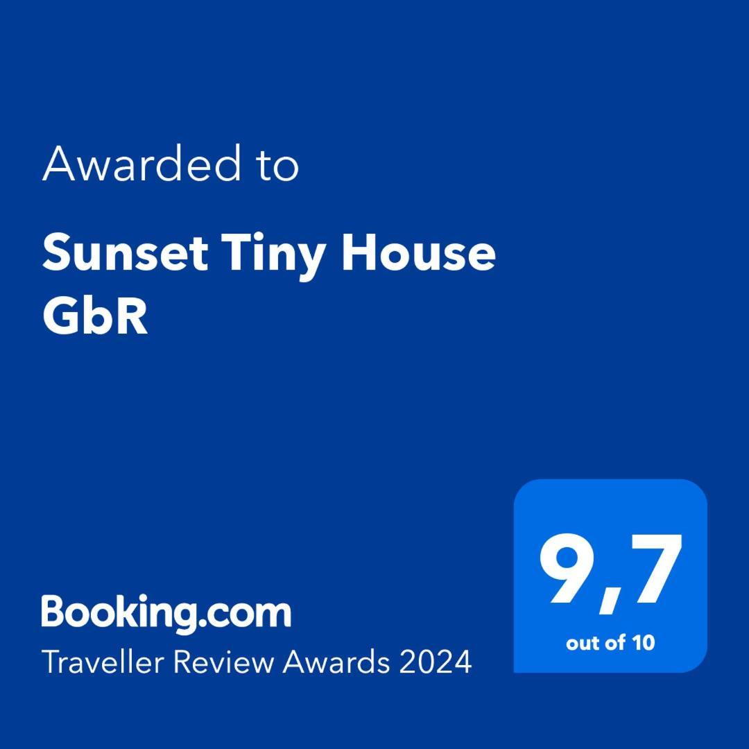 Sunset Tiny House Gbr Holiday home *
